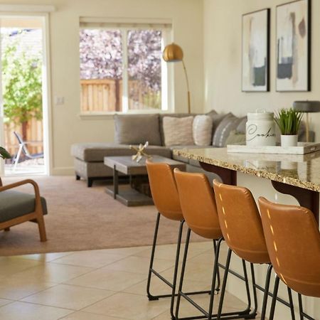 New Upscale House, Tahoe 30-Min W/ Cal King Reno Exteriér fotografie