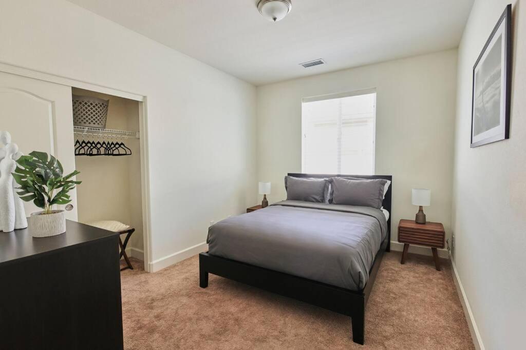 New Upscale House, Tahoe 30-Min W/ Cal King Reno Exteriér fotografie